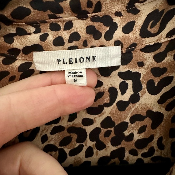 Nordstrom Pleione Leopard Print Blouse - Picture 2 of 4